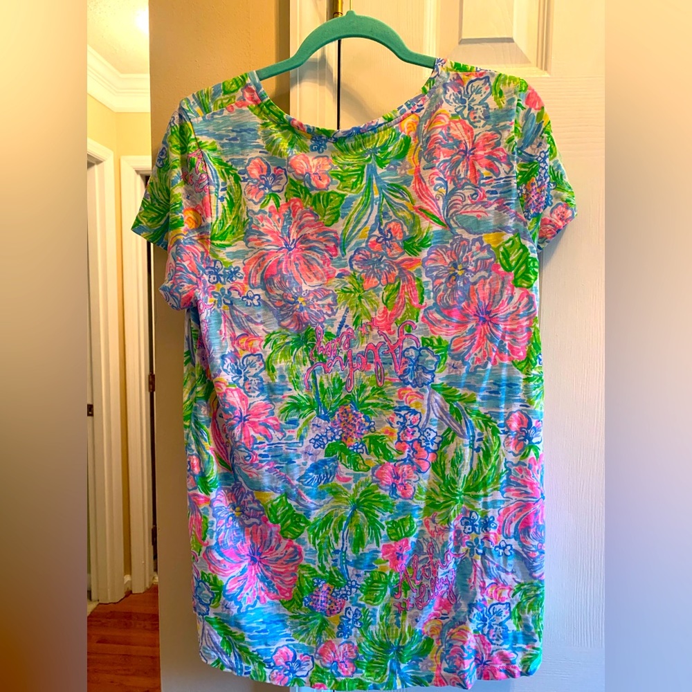 Lilly Pulitzer top EUC size Large